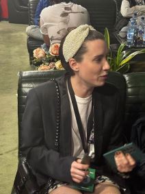 Devojka Saleta Tropika dosla da mu pruzi podrsku  (4).jpeg