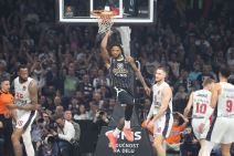 Kobi Simons novi igrač Baskonije 