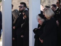 Porodica u suzama (2).jpg