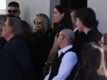 Porodica u suzama (3).jpg