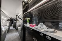 Unutrašnjost Trampovog aviona (3).jpg