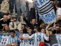 Radiša Ilić u kopu navijača OFK Beograda