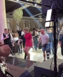 Tea Tairović dečko (2).jpg