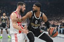 Nikola Kalinić i Brendon Dejvis.