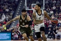 Karlik Džouns na utakmici Bajern - Partizan