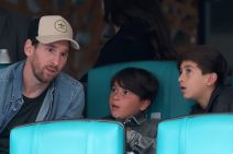 Lionel Mesi sa sinovima na meču Novaka Đokovića