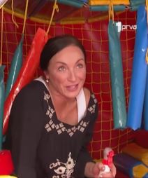 Slađa Delibašić čisti vrtić