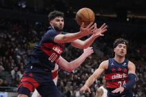 Košarkaš Vizardsa Tristan Vukčević.