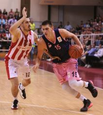 Nikola Jokić i Nikola Kalinić na meču Crvena zvezda - Mega