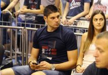 Nikola Vučević na utakmici Crvene zvezde