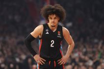 Nadir Hifi na meču protiv Crvene zvezde u Beogradu