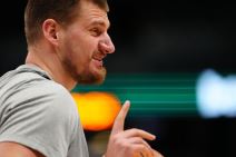 Nikola Jokić košarkaš Denvera