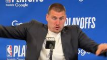 Nikola Jokić umalo pao na konferenciji za novinare