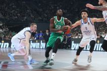 Panatinaikos Efes (6).jpg