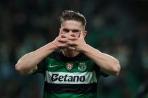 Viktor Đekereš slavi gol na svoj način