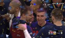 Nikola Jokić sa Bogdanom Bogdanovićem i Ivicom Zubcem posle sedmog meča plej-of serije Denvera i Klipersa