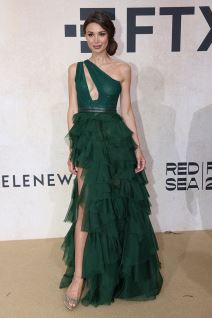 Lara Leito pozira fotografima