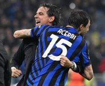 Frančesko Aćerbi slavi gol sa Simoneom Inzagijem