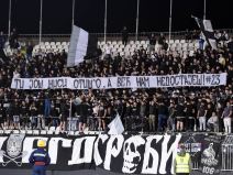 Poruka navijača Partizana Nemanji Nikoliću na meču protiv TSC.