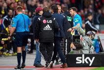 Feliks Cvajer na utakmici Bajer Leverkuzen Borusija Dortmund