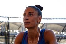 Ivana Španović zamišljena posle skoka.