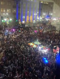 Njujork Niksi slavlje (4).jpg