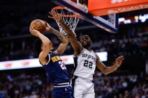 Košarkaš Denver Nagetsa Trej Aleksander