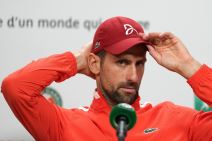 Novak Đoković konferencija za medije na Rolan Garosu