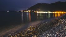 plaža na Lefkadi noću
