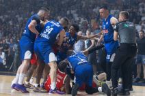 Frka na utakmici Budućnost - Crvena zvezda