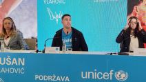 Dušan Vlahović Unicef 3.jpg
