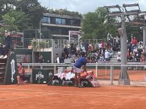 Hamad Međedović slomio reket