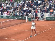 Olga Danilović slavi pobedu (2).jpg