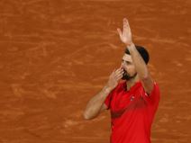 Novak Đoković odlazi sa Rolan Garosa