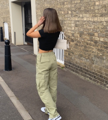 Kako se nose kargo pantalone