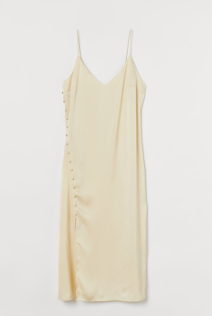 Trik za sužavanje svilene haljine