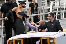 Kim Kardašijan Kris Džener Kloe Kardašijan 4.jpg