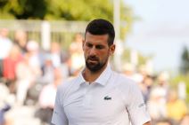 Novak Đoković na egzibiciji pred Vimbldon