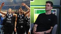 Rade Zagorac proslavlja pobedu Partizana sa Novicom Veličkovićem