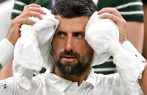 Novak Đoković na Vimbldonu koristi ledeni peškir