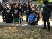 Hapsenje kod Doma vojske Francuska ulica (3).jpg