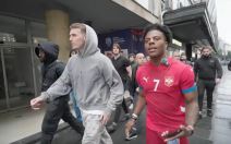 Jedan od najpoznatijih svetskih influensera Speed došao u Srbiju, odmah zaigrao kolo sa šajkačom