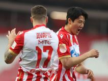 Fudbaleri Crvene zvezde Bruno Duarte i Seol Jung Vu.