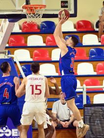 Ognjen Radošić srpski košarkaš