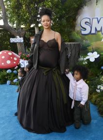 Rijana sa sinovima (2).jpg