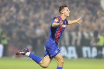 Andrej Kostić slavi prvi gol za Partizan protiv Železničara