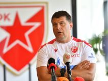 Vladan Milojević trener Crvene zvezde na početku priprema