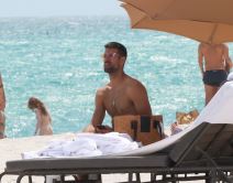 Novak Đoković na plaži u Majamiju