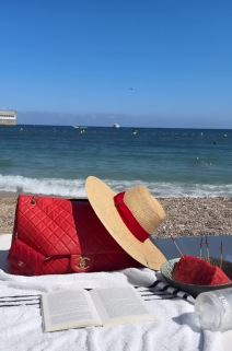 Đina Džinović na plaži