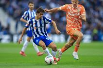 Mirko Topić protiv Rodriga Moje na Porto Famalikao